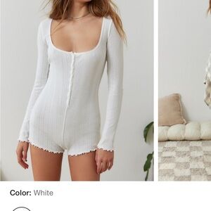 Urban outfitters white pointelle romper Size medium